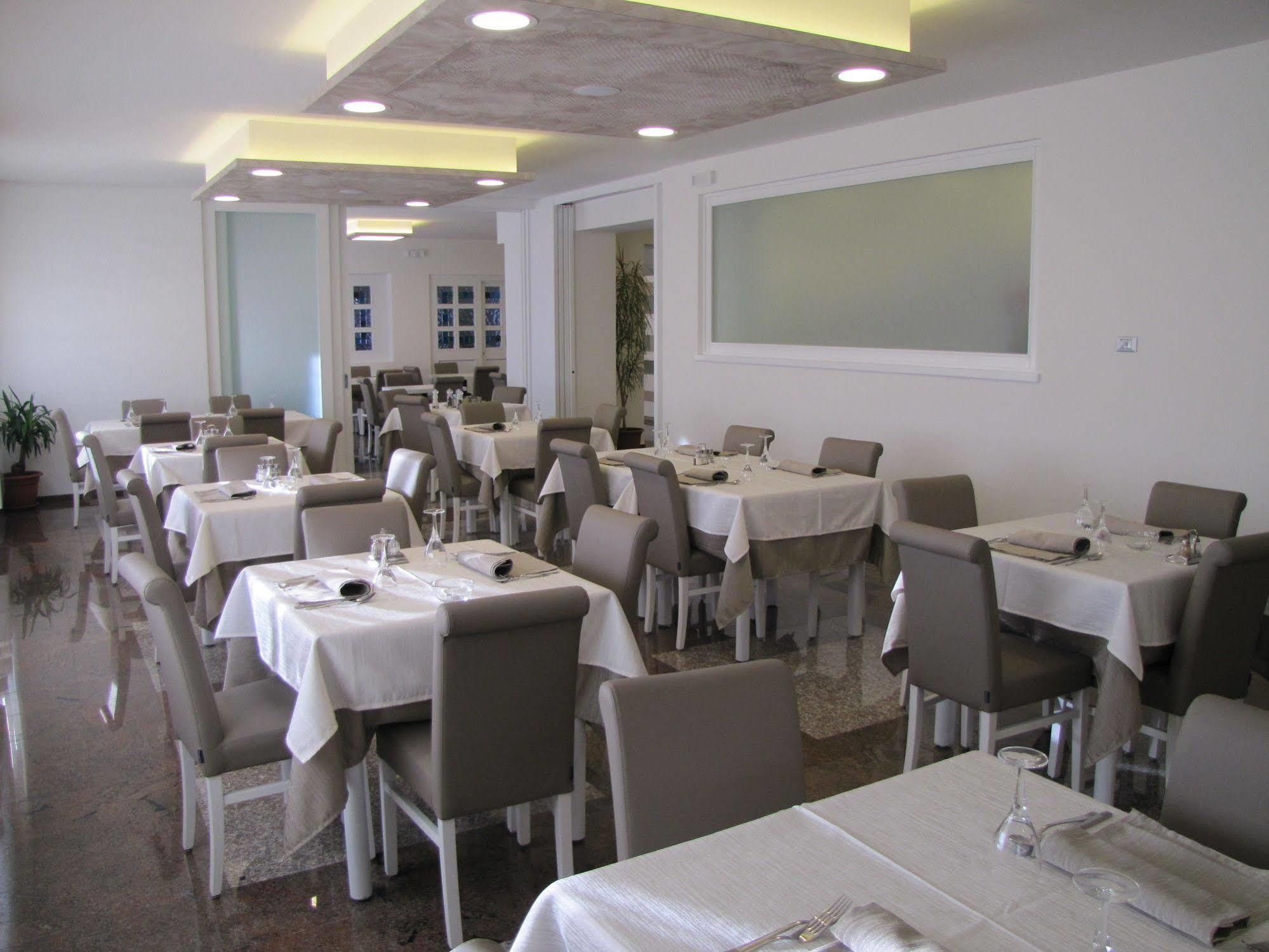 Hotel Scaranò Levico Terme Esterno foto