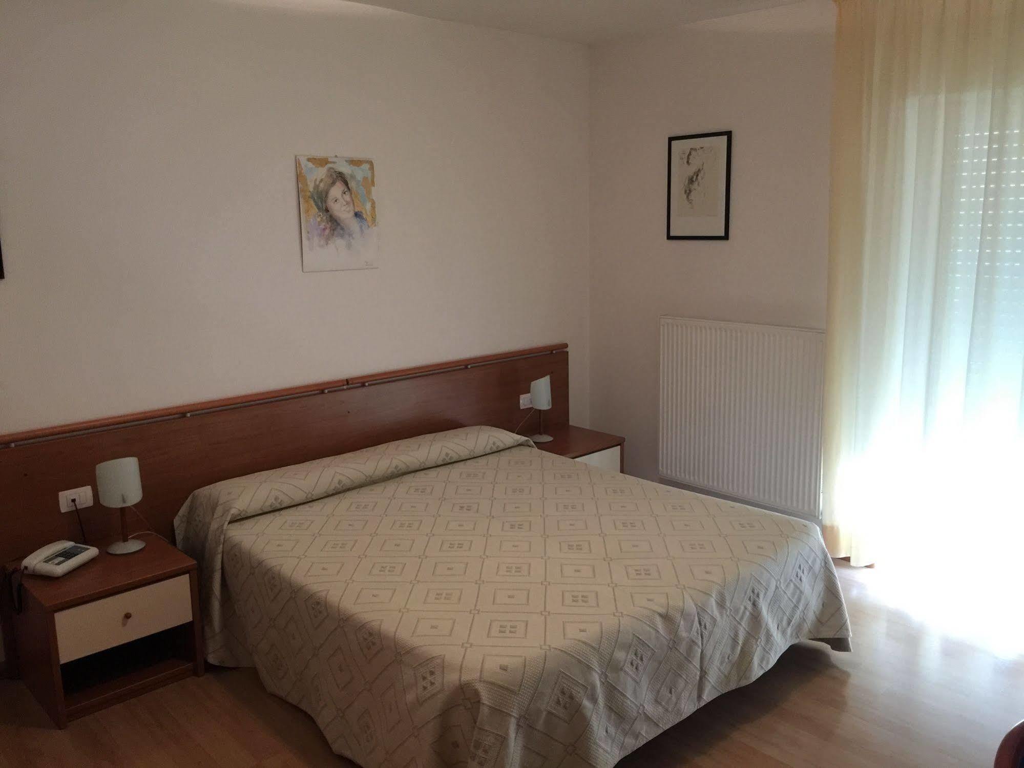 Hotel Scaranò Levico Terme Esterno foto