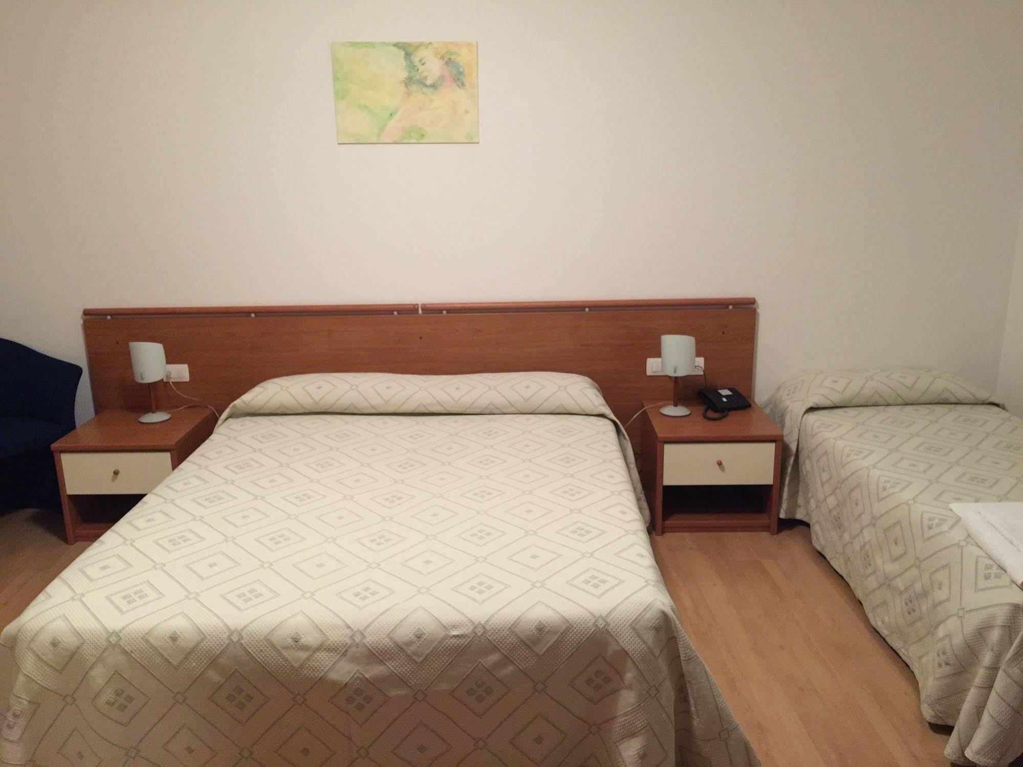 Hotel Scaranò Levico Terme Esterno foto