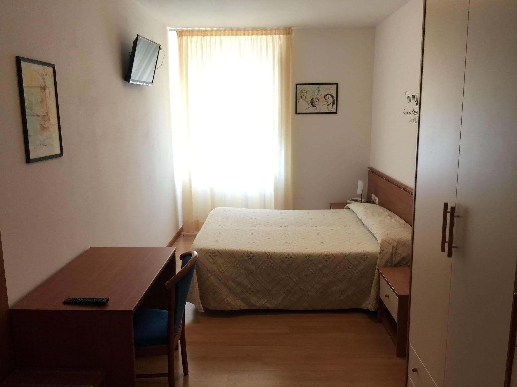 Hotel Scaranò Levico Terme Esterno foto